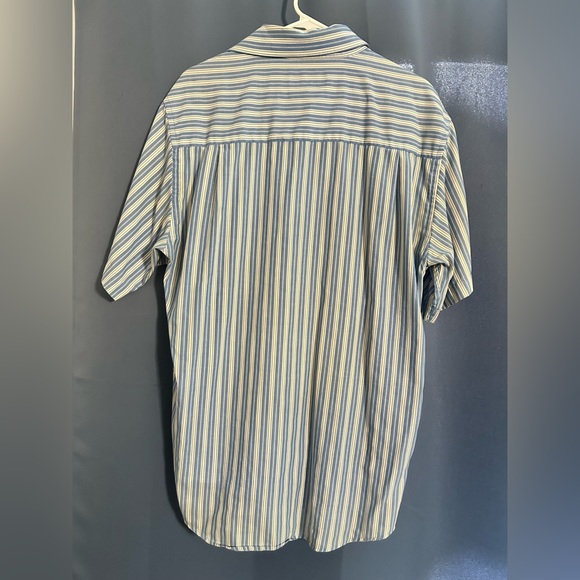 Men’s short sleeve, collared, button down shirt - Picture 3 of 8